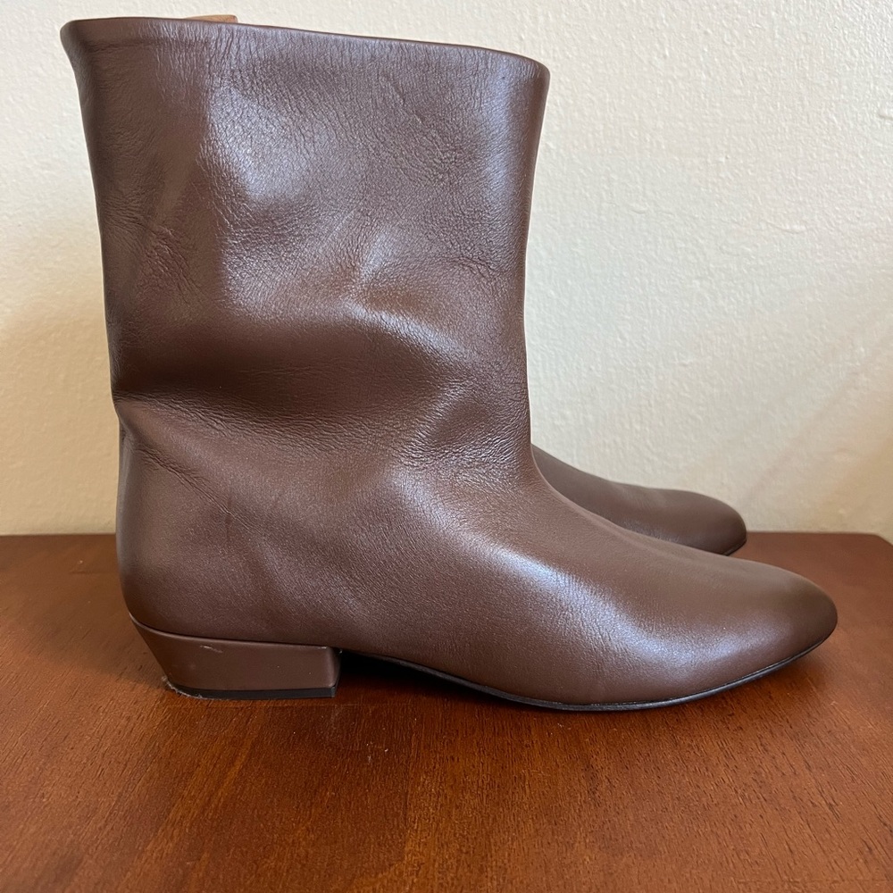 Anonymous Leather Ankle Boots sz 38/8